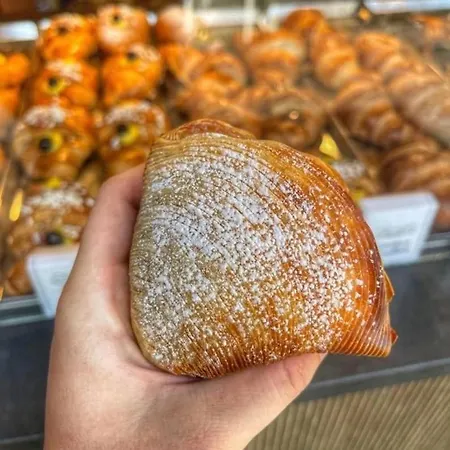 Brighter's 4* Napoli