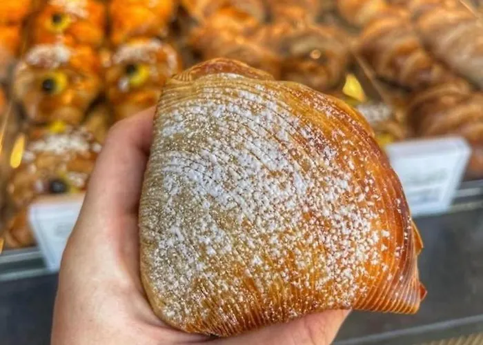 Brighter's 4* Napoli